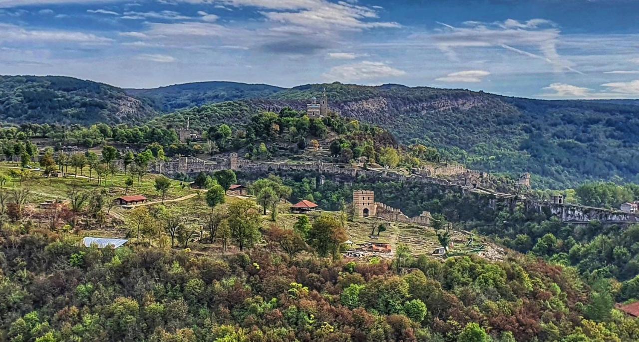 Tsarevets Panoramic Apartments Veliko Tărnovo Esterno foto