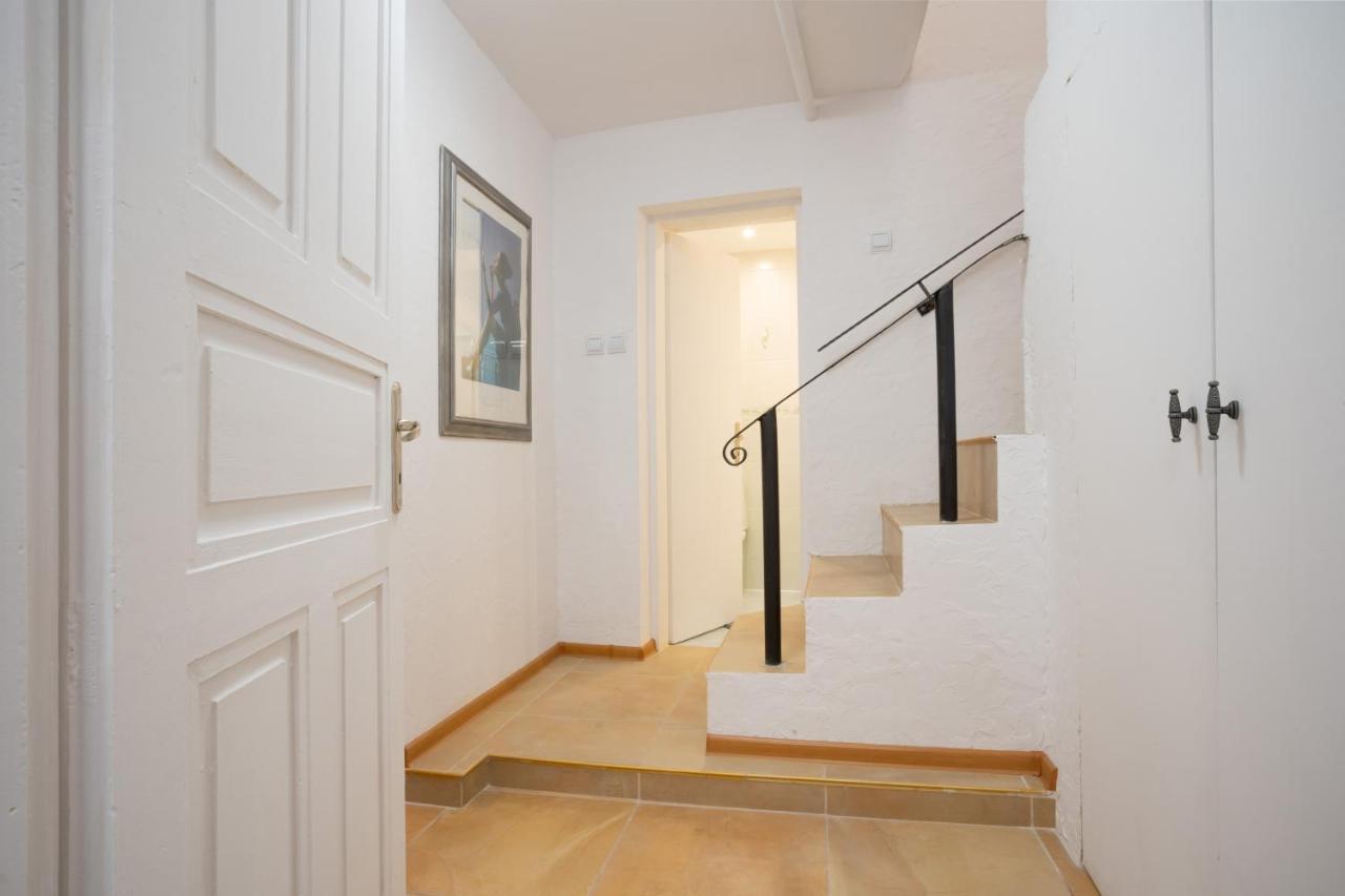 Tsarevets Panoramic Apartments Veliko Tărnovo Esterno foto
