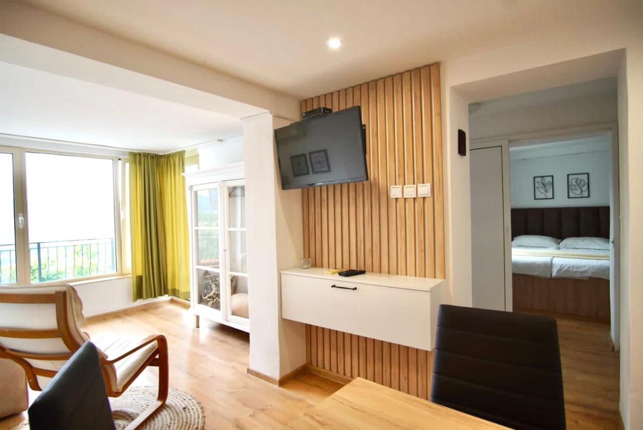Tsarevets Panoramic Apartments Veliko Tărnovo Esterno foto